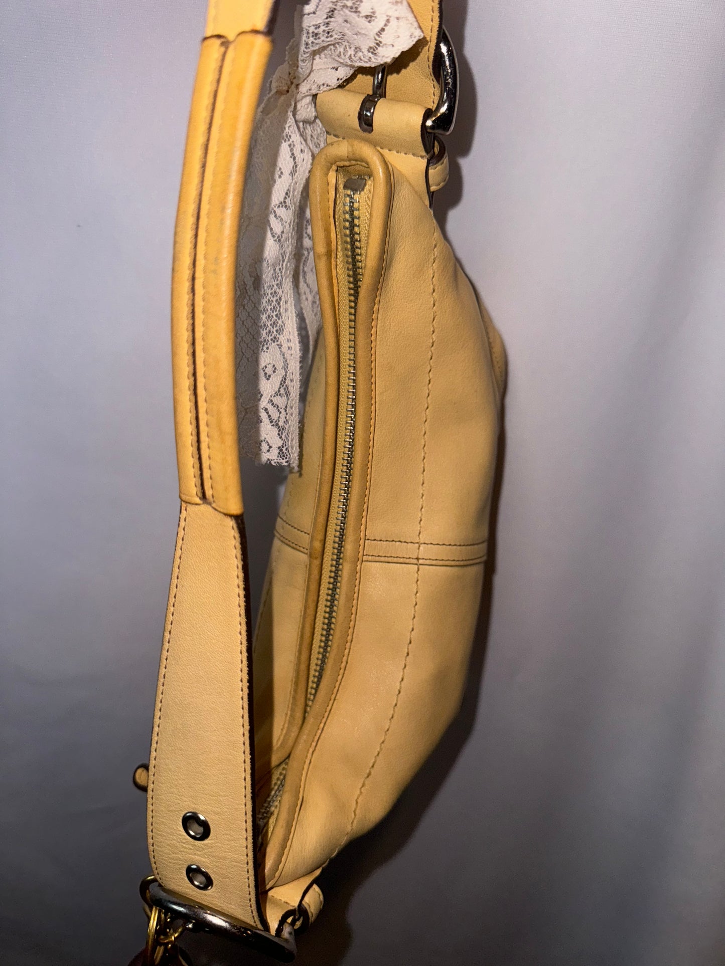 Vintage Y2K Coach Crescent Tan/yellow Mini Shoulder bag