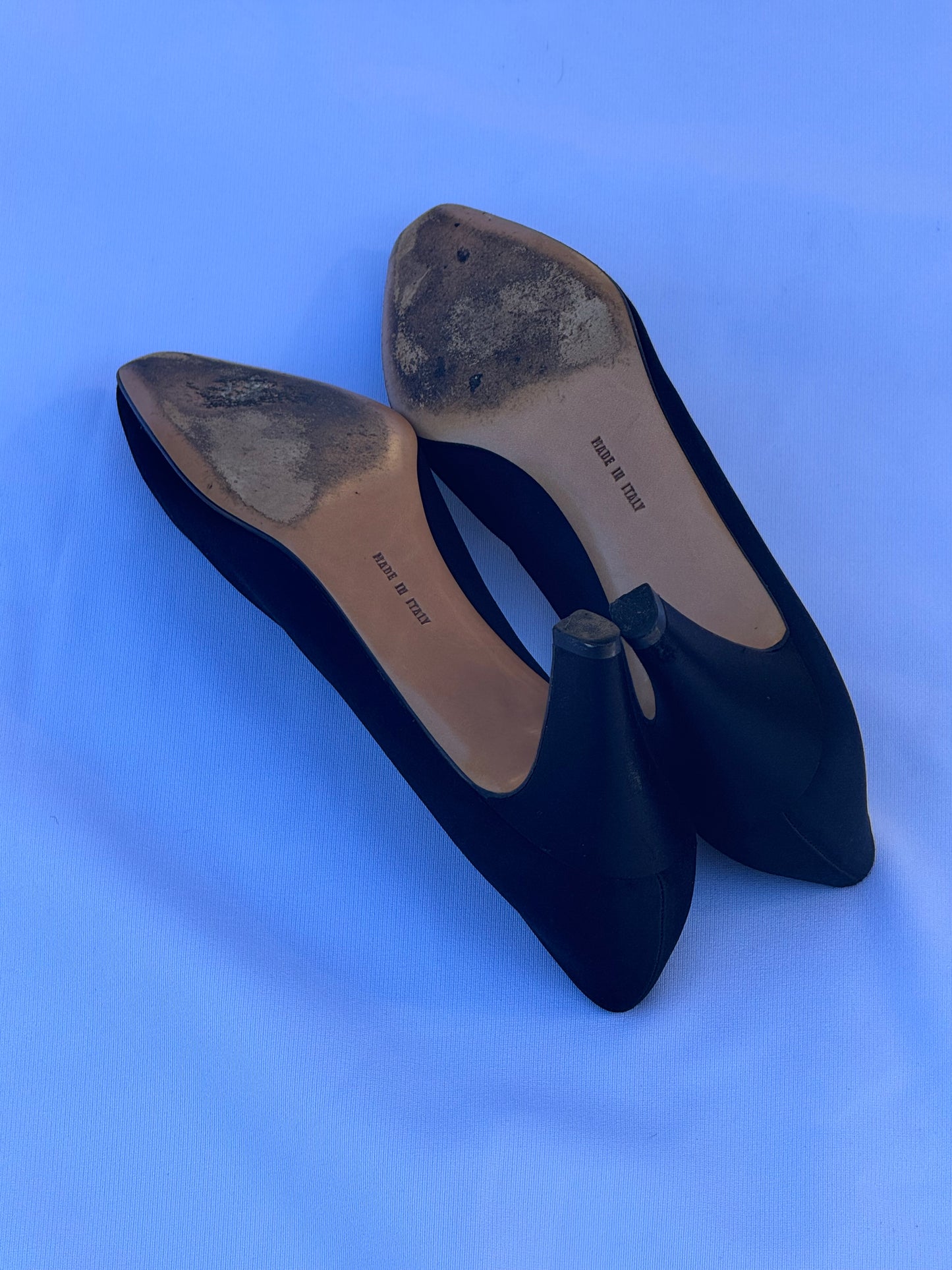 Vintage y2k Salvatore Ferragamo Black Pumps with Rosette