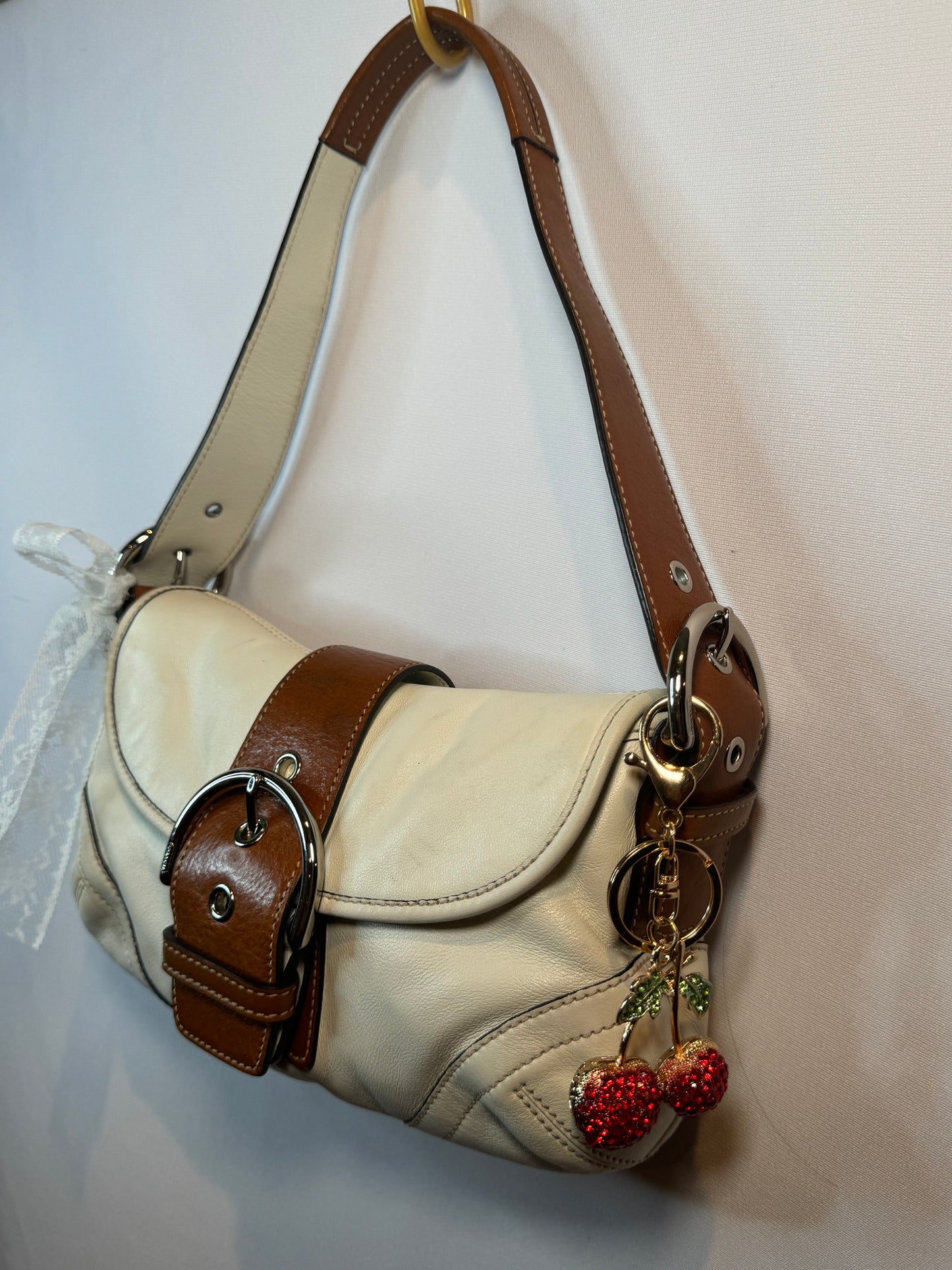 Vintage Y2K Coach White and Brown Small Soho Flap Shoulder Bag