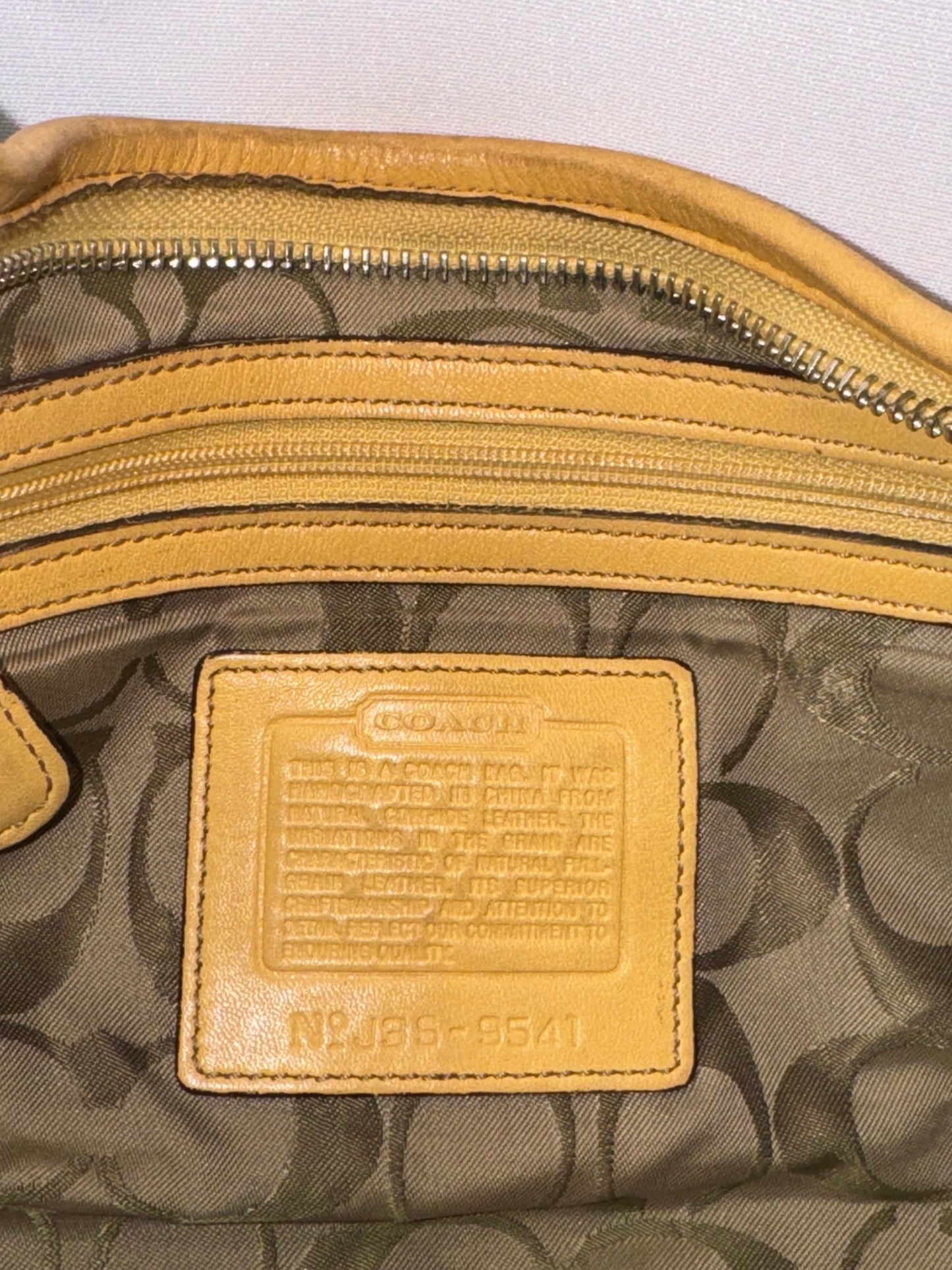 Vintage Y2K Coach Crescent Tan/yellow Mini Shoulder bag