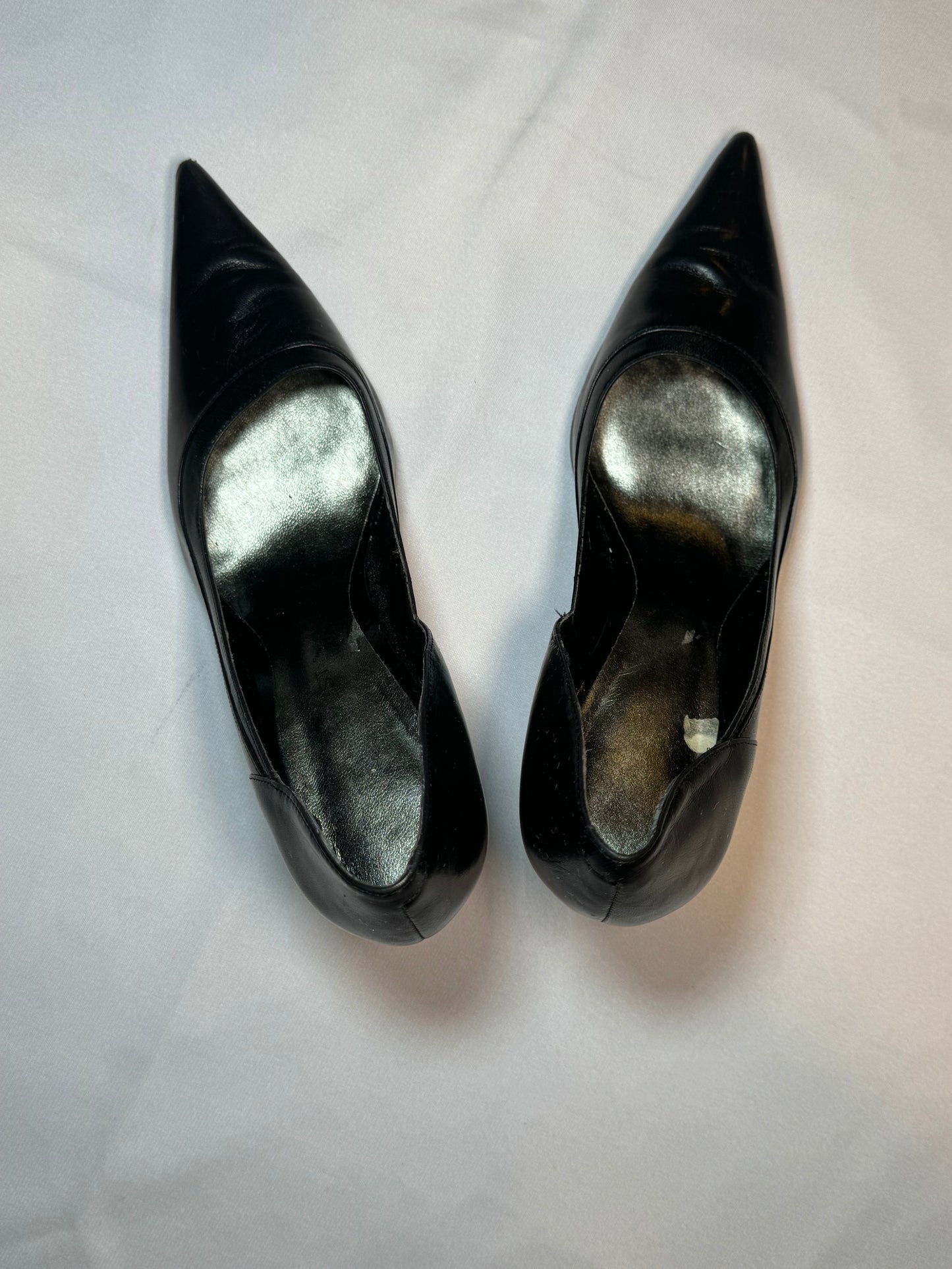 Vintage Y2K Nine West Black Leather Pumps