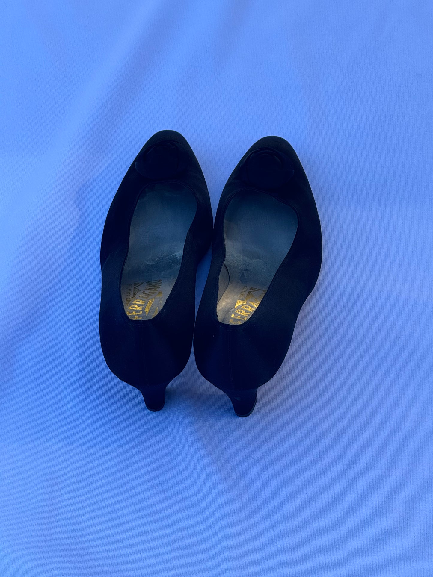 Vintage y2k Salvatore Ferragamo Black Pumps with Rosette