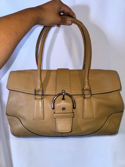 Vintage Y2k Tan Coach Soho Buckle Shoulder Bag