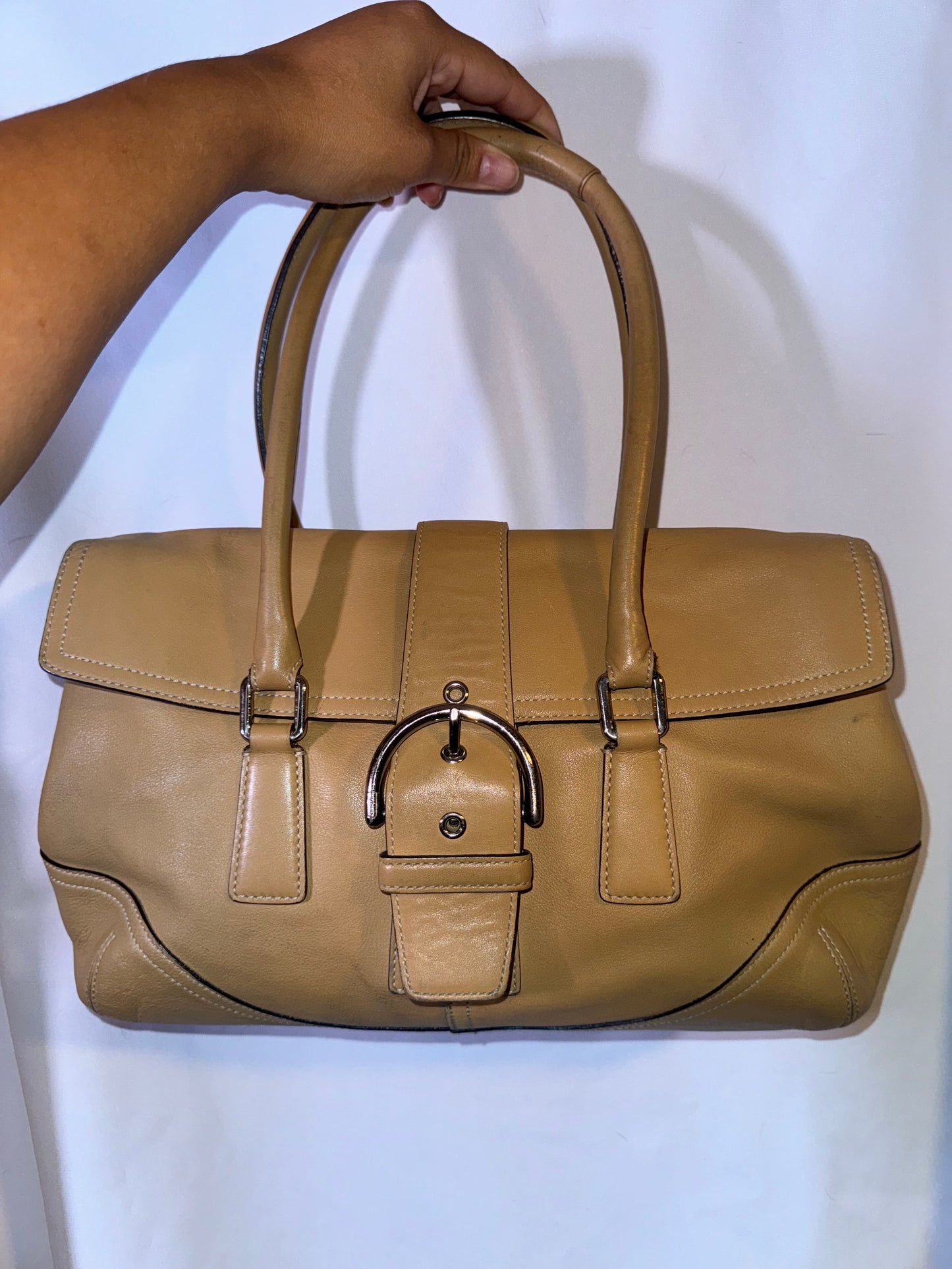 Vintage Y2k Tan Coach Soho Buckle Shoulder Bag