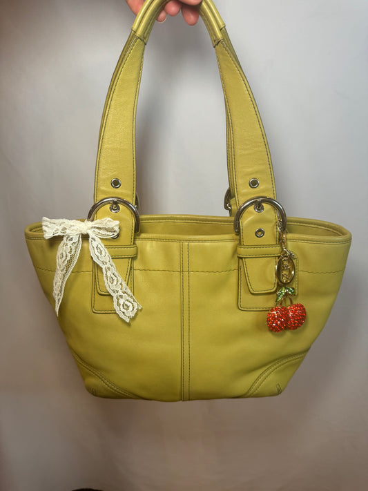 RARE Vintage Y2k Lime Green Leather Coach Shoulder Bag