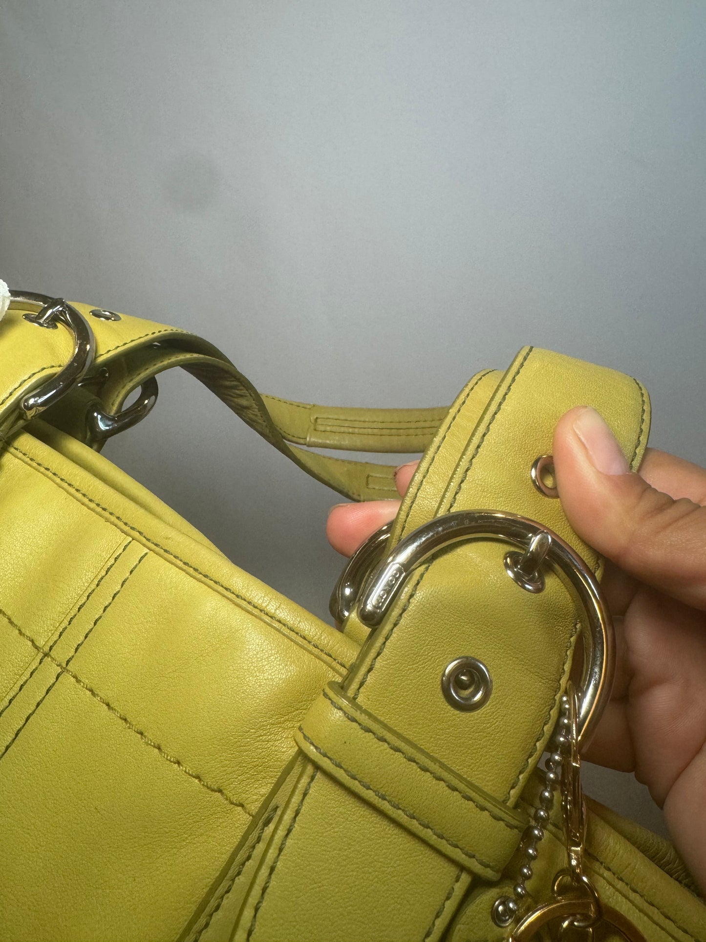 RARE Vintage Y2k Lime Green Leather Coach Shoulder Bag