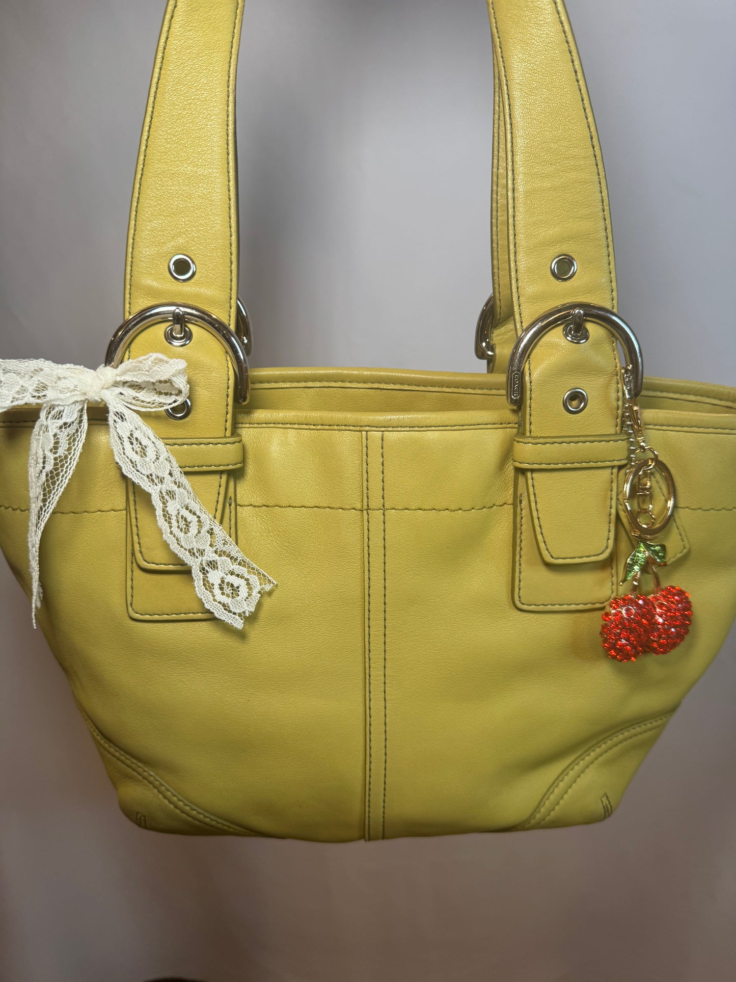 RARE Vintage Y2k Lime Green Leather Coach Shoulder Bag