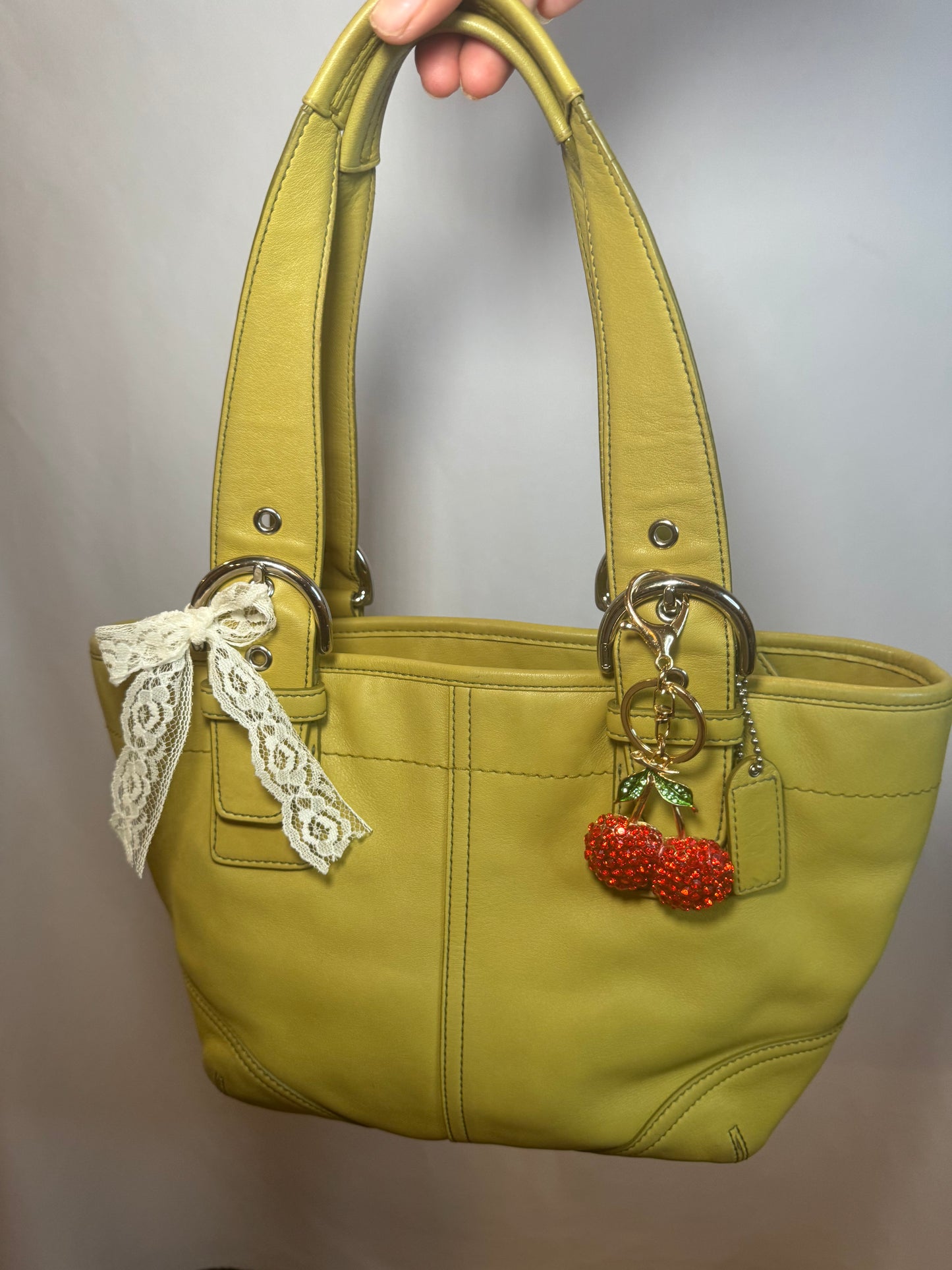 RARE Vintage Y2k Lime Green Leather Coach Shoulder Bag