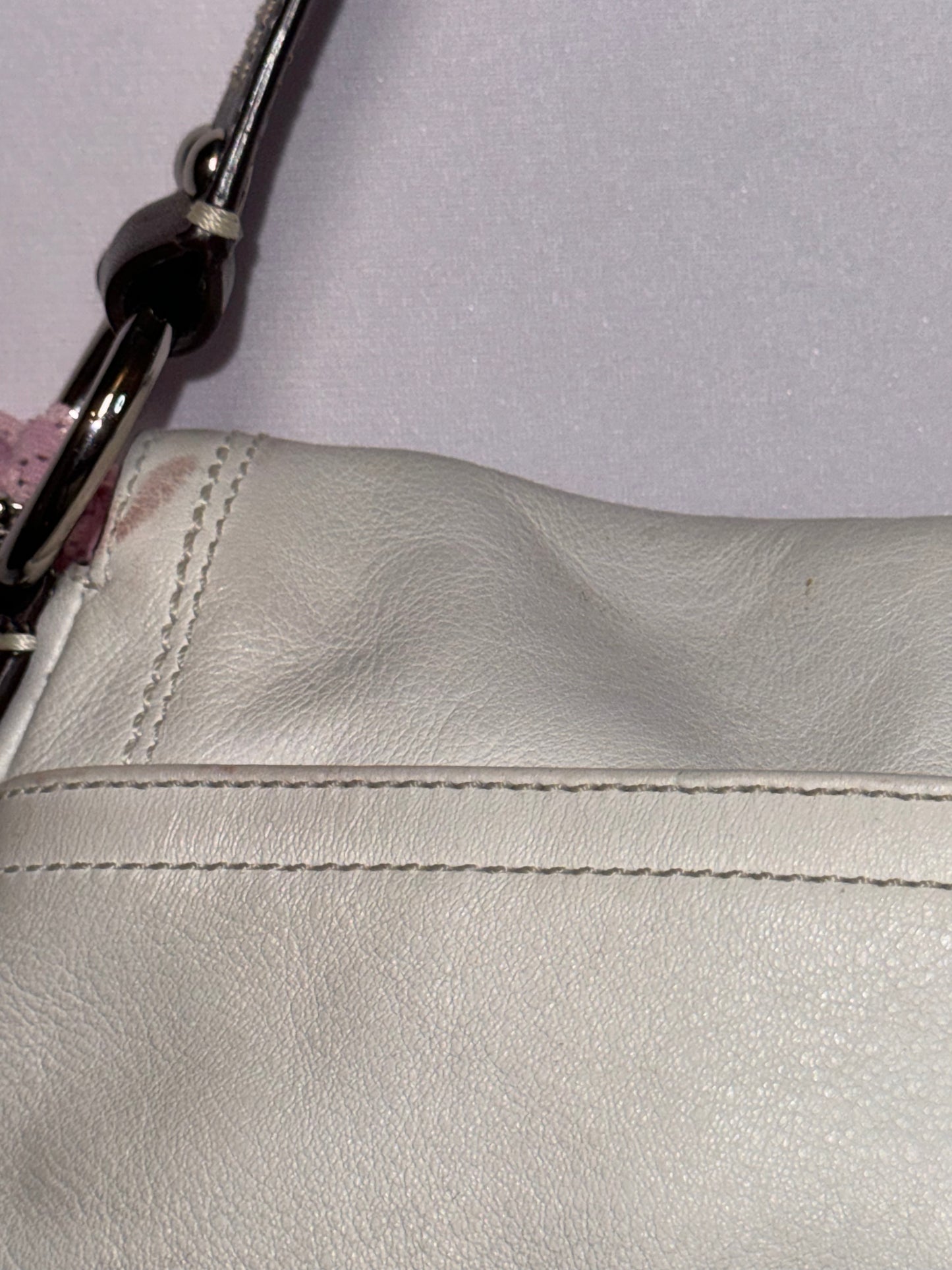 Vintage y2k White Leather Coach Soho Flap Shoulder Bag