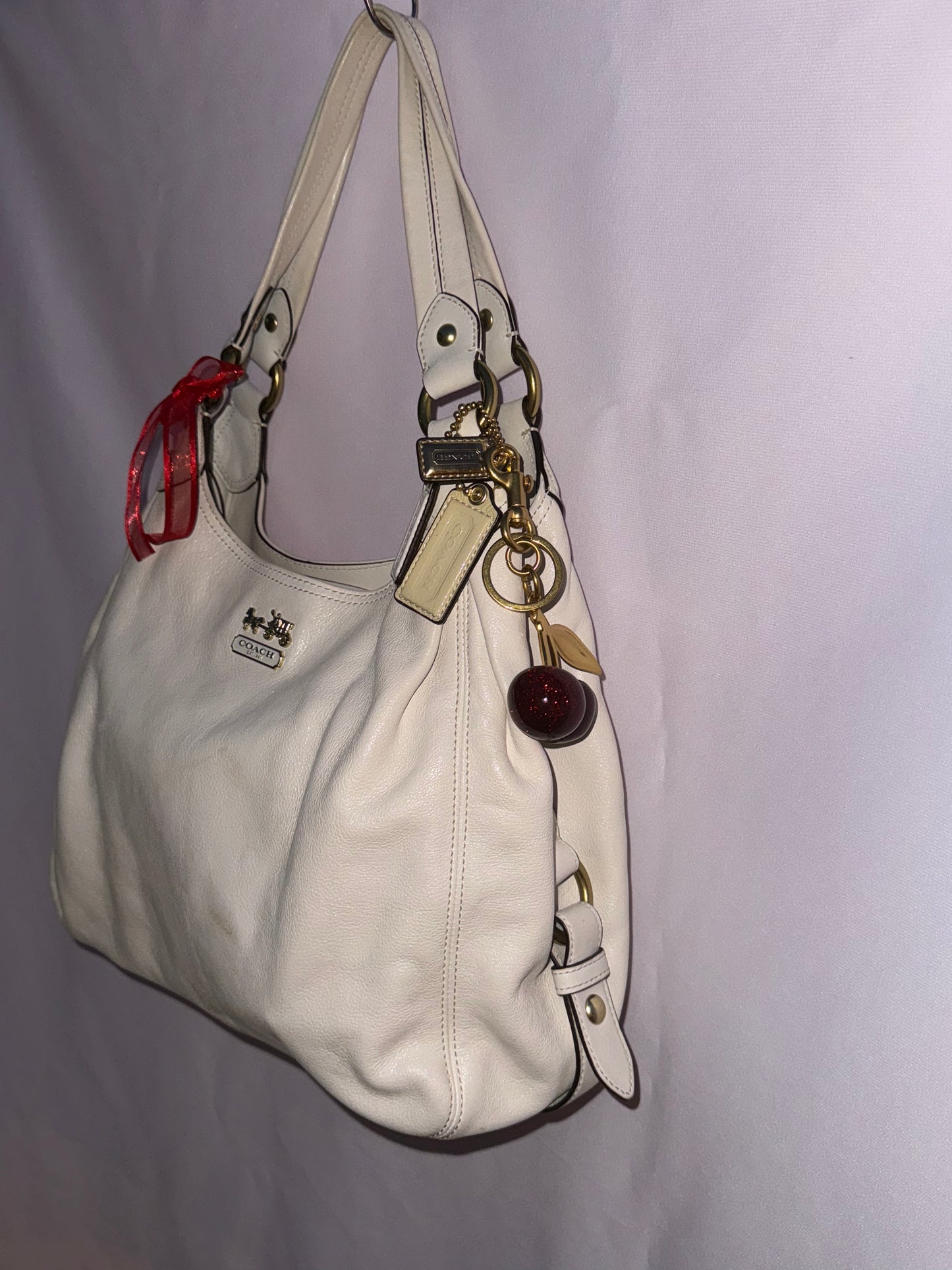 Vintage Limited Edition Off White Coach Hobo Bag