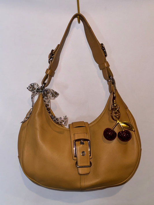 Vintage Y2K Tan Coach Hobo Shoulder Bag