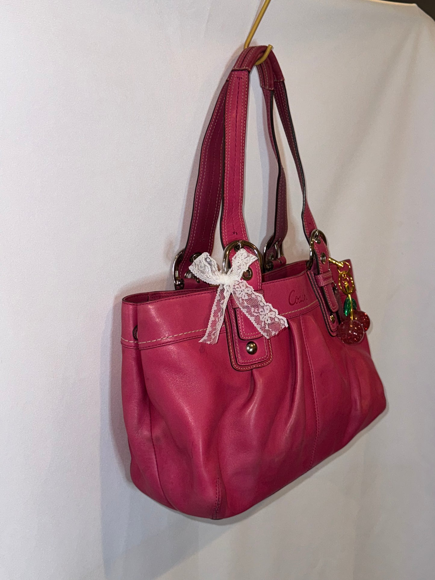 Vintage Y2K Pink Soho Coach Shoulder Bag