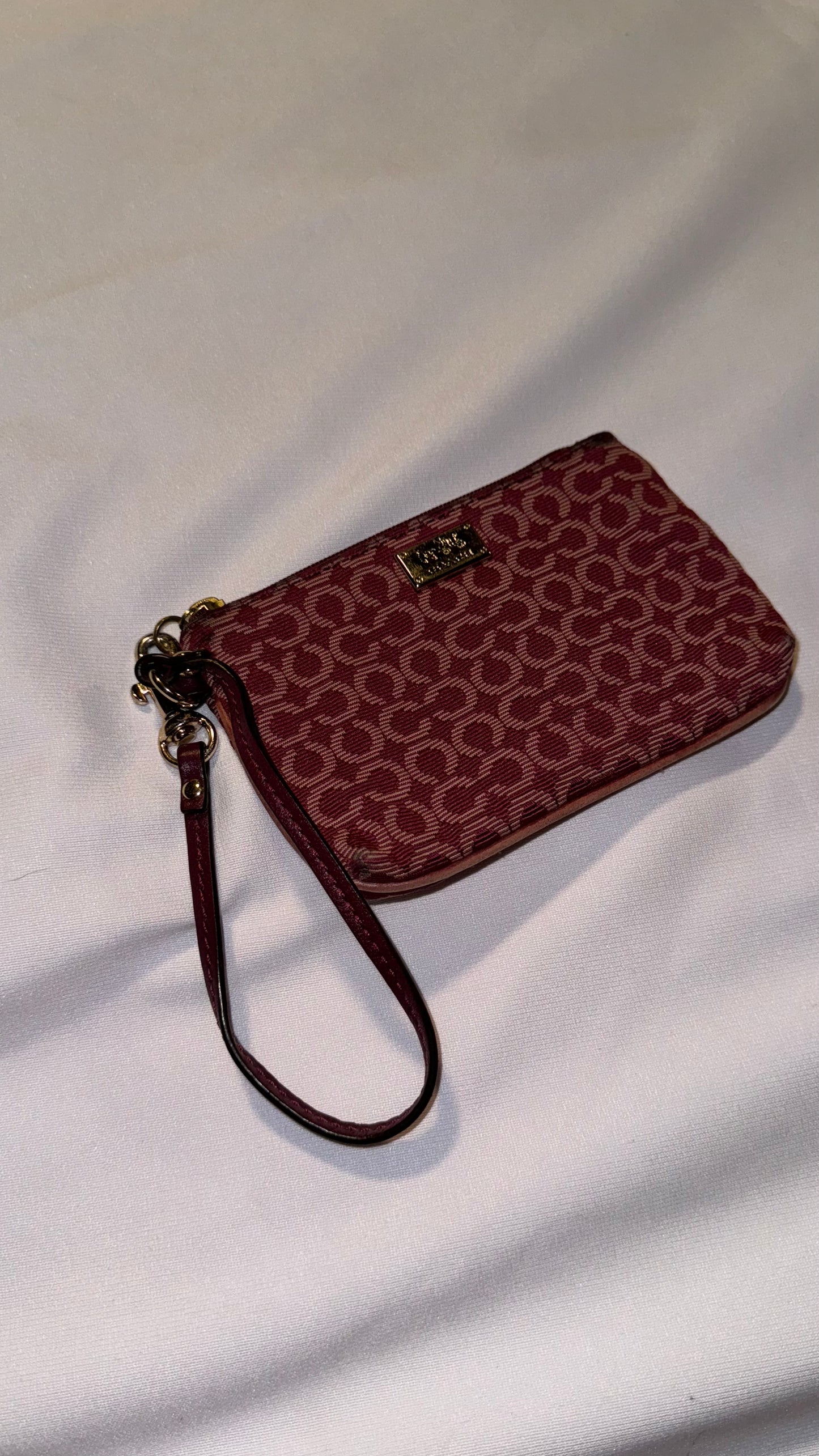 Vintage Y2K Coach Burgundy Wristlet