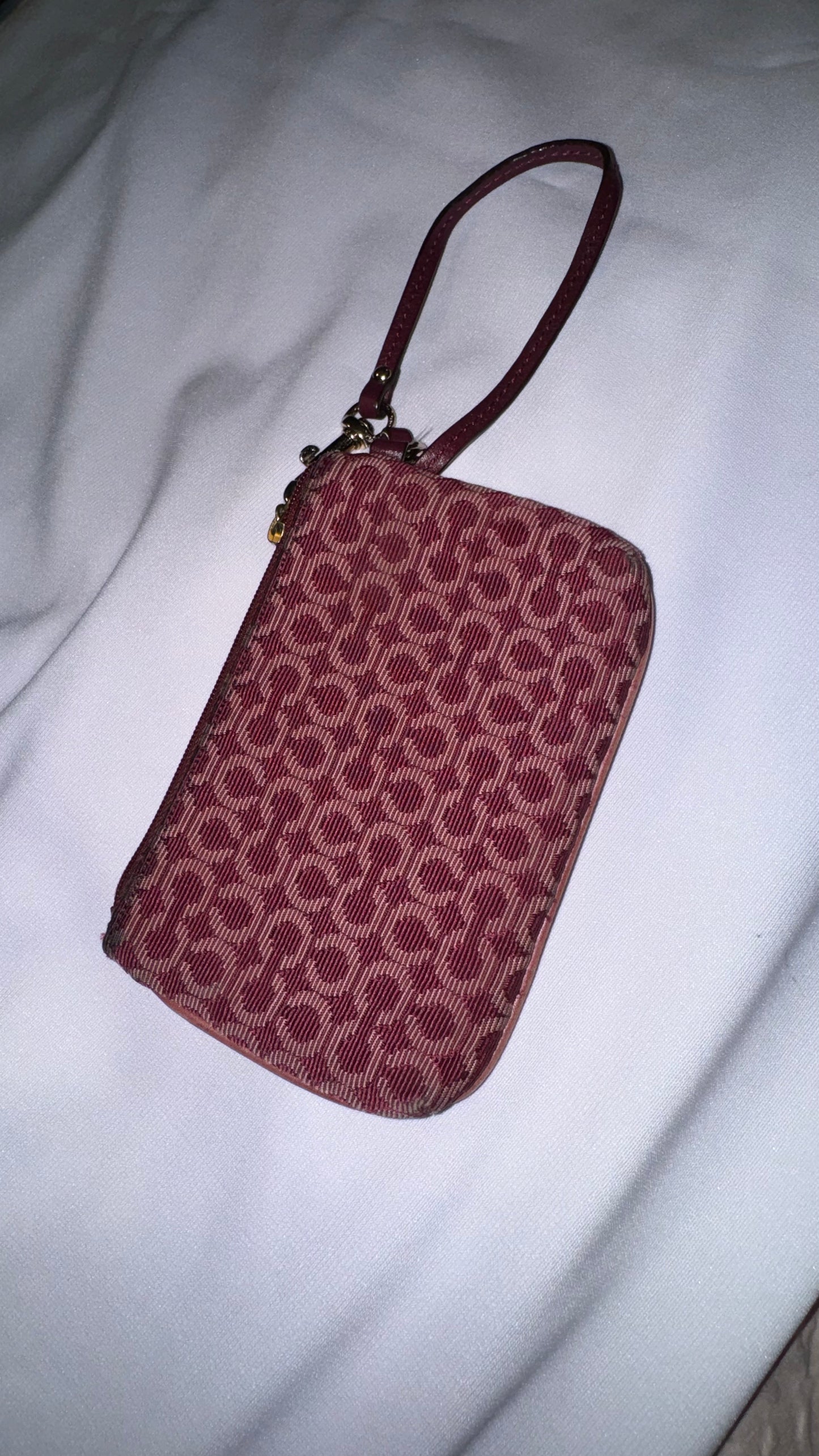 Vintage Y2K Coach Burgundy Wristlet