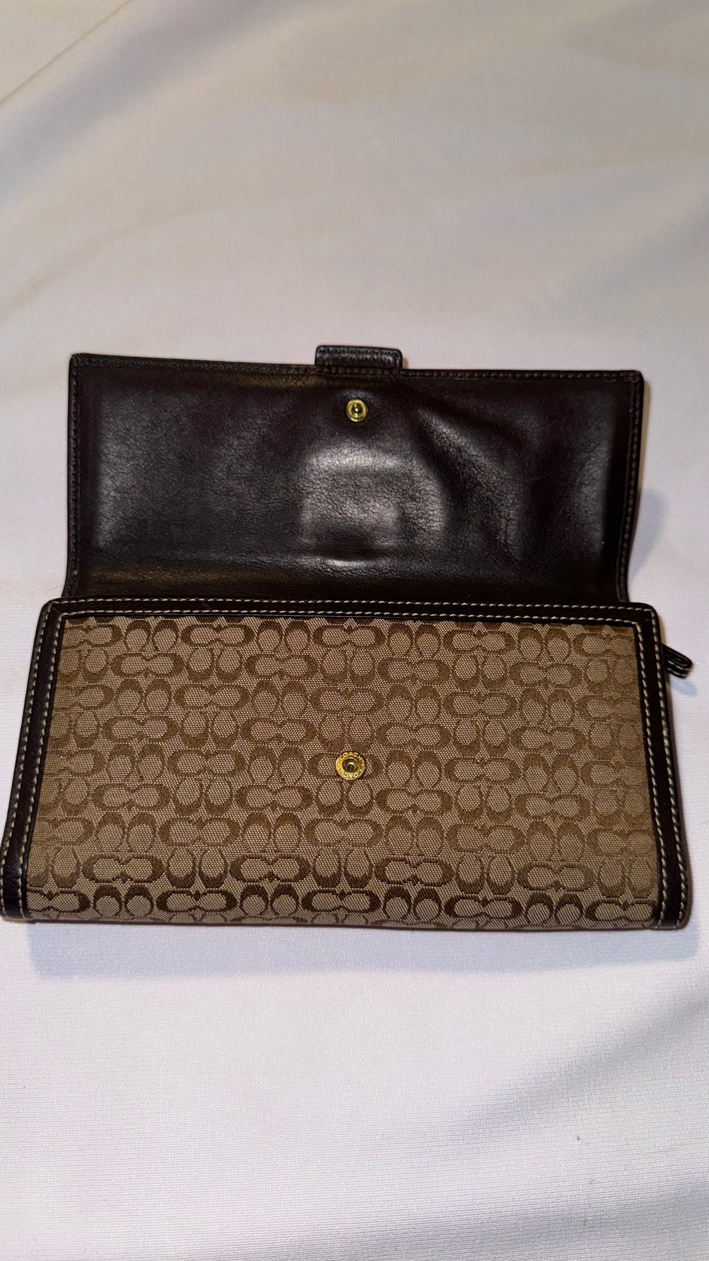 Vintage Y2K Coach Brown Jacquard Wallet